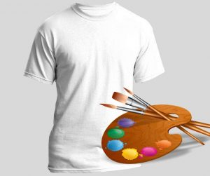 t-shirt, farby i pędzel